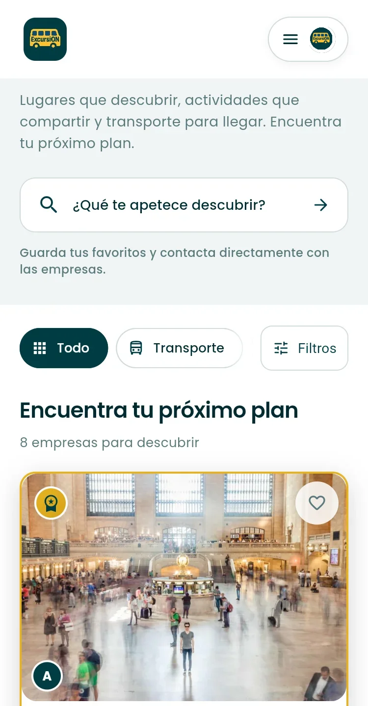Catálogo de ExcursiON con el buscador ¿Qué te apetece descubrir?, los filtros por tipo de servicio y la primera empresa del listado.